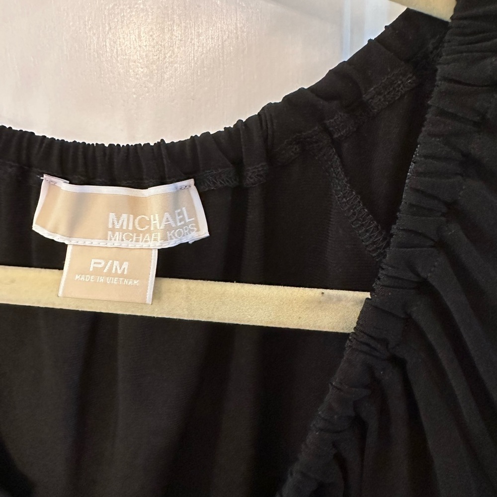 NWOT Michael Kors Black Rayon with silver metal neck chain blouse. - Picture 6 of 9